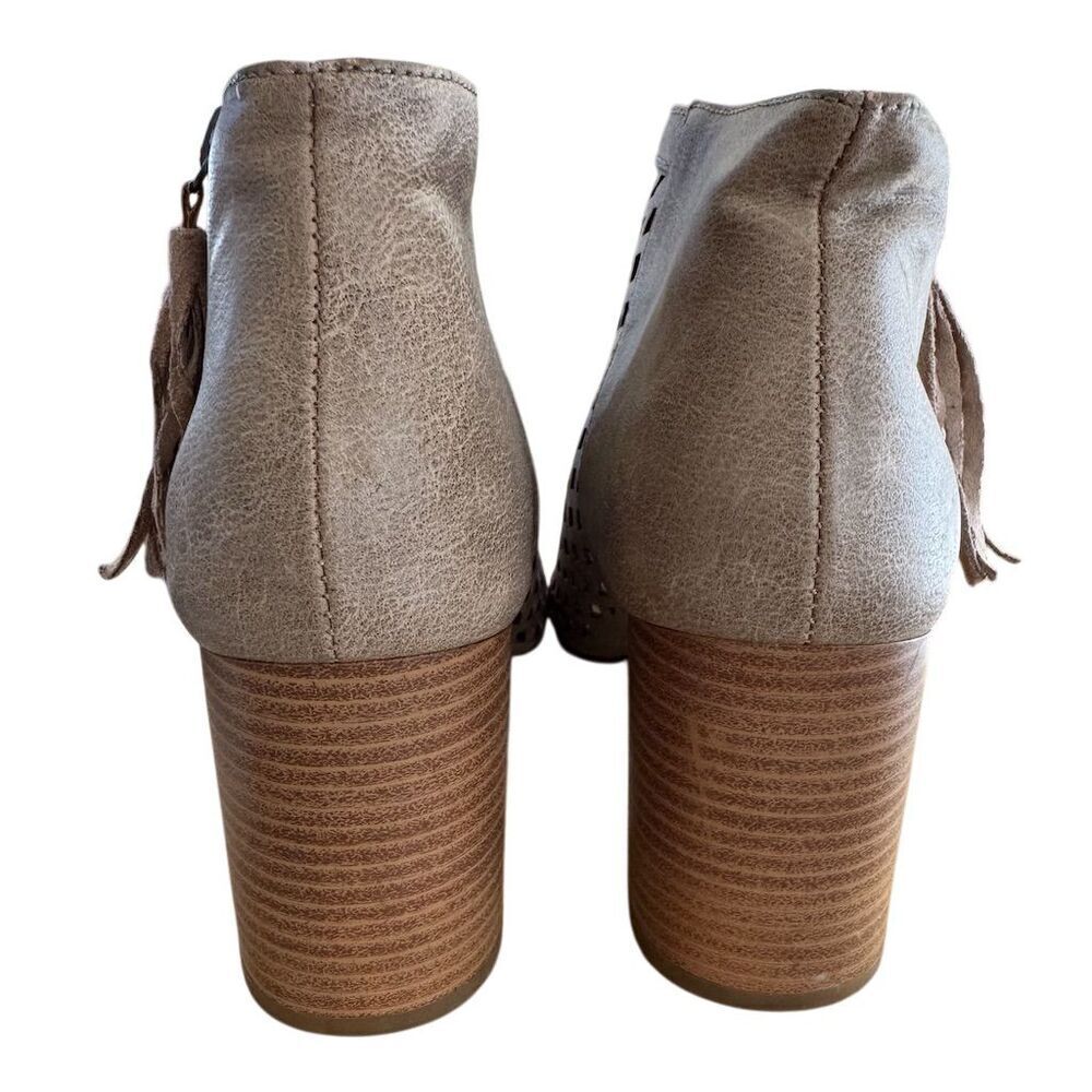 Brown Peep-Toe Ankle Booties Size 8.5 with Tassel - Picture 5 of 9